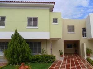 MARGARITA ESCALANTE Townhouse Venta Maracaibo Fuerzas Armadas FLEXMLS-12-948