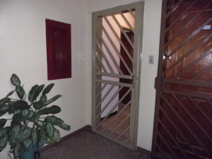 MARIA ALBA GIORDANO Apartamento En Venta En Valencia - San Blas C&oacute;digo FLEX: 12-969 No.4