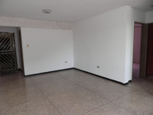MARIA ALBA GIORDANO Apartamento En Venta En Valencia - San Blas C&oacute;digo FLEX: 12-969 No.6