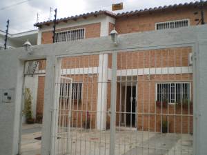 EILEEN CASTILLO Casa Venta Maracay Villas de Aragua FLEXMLS-12-971
