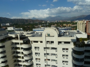 MARIA ALBA GIORDANO Apartamento En Venta En Valencia - Sabana Larga C&oacute;digo FLEX: 12-970 No.2