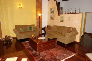NURIA ROCAS Casa En Venta En Caracas - Prados del Este C&oacute;digo FLEX: 12-985 No.3