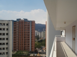 MARIA ALBA GIORDANO Apartamento En Venta En Valencia - Los Mangos C&oacute;digo FLEX: 12-994 No.4
