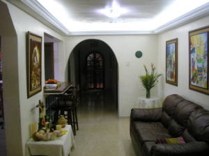 JUSMERI ESPINA Casa En Venta En Maracaibo - La Floresta C&oacute;digo FLEX: 12-999 No.7