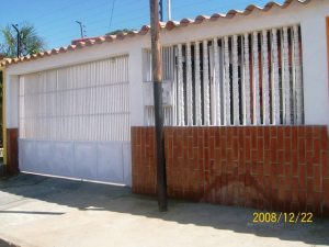 Venta - Casa En Yaritagua - Municipio Peñaimage fachada RAH:12-1016