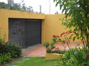ARIADNA BOUQUETT MORENO Casa Venta Caracas Sector El Arroyo FLEXMLS-12-1038