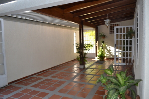 JUSMERI ESPINA Casa Venta Maracaibo Las Delicias FLEXMLS-12-1064