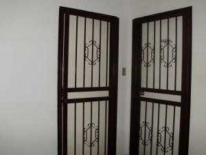MARIA ALBA GIORDANO Apartamento En Venta En Valencia - Trigal Centro C&oacute;digo FLEX: 12-1052 No.3