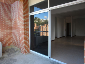ERNESTO JIMENEZ Apartamento En Venta En Caracas - La Trinidad C&oacute;digo FLEX: 12-1028 No.9