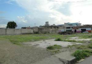 EILEEN CASTILLO Terreno Comercial En Venta En Cagua - Centro Código FLEX: 12-1071 No.2