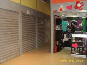 EILEEN CASTILLO Local Comercial En Venta En Maracay - Zona Centro C&oacute;digo FLEX: 12-1131 No.5