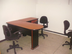 CARMI�A & ASOCIADOS Local Comercial En Alquiler En Maracaibo - La Paragua C&oacute;digo FLEX: 12-1133 No.5