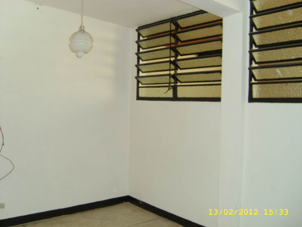 OSCAR ILLARRAMENDI Casa En Venta En Maracay - Las Acacias C&oacute;digo FLEX: 12-1134 No.7