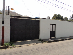 EILEEN CASTILLO Casa En Venta En Maracay - El Limon C&oacute;digo FLEX: 12-1137 No.4