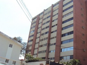 CARMI�A & ASOCIADOS Apartamento En Venta En Maracaibo - La Lago C&oacute;digo FLEX: 12-1338