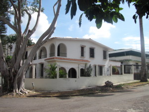MARIA ALBA GIORDANO Casa En Venta En Valencia - Lomas del Este C&oacute;digo FLEX: 12-1206 No.2