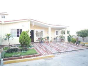 JUSMERI ESPINA Casa En Venta En Maracaibo - Doral Norte C&oacute;digo FLEX: 12-866 No.1