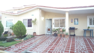 JUSMERI ESPINA Casa En Venta En Maracaibo - Doral Norte C&oacute;digo FLEX: 12-866 No.2