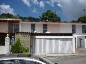 ERNESTO JIMENEZ Casa En Venta En Caracas - La Trinidad C&oacute;digo FLEX: 12-1240