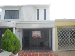 JUSMERI ESPINA Casa Venta Maracaibo Lago Mar Beach FLEXMLS-12-1245