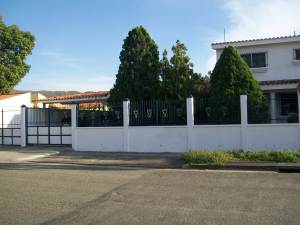 RENT-A-HOUSE VALENCIA Casa En Venta En Valencia - Trigal Norte C&oacute;digo FLEX: 12-1265 No.1