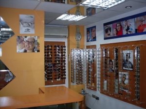 EILEEN CASTILLO Local Comercial En Venta En Maracay - Avenida Bolivar C&oacute;digo FLEX: 12-1279 No.9