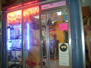 EILEEN CASTILLO Local Comercial En Venta En Maracay - Avenida Bolivar C&oacute;digo FLEX: 12-1279 No.6