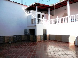 GICELA MORA Casa En Venta En Guatire - El Castillejo C&oacute;digo FLEX: 12-1140 No.8