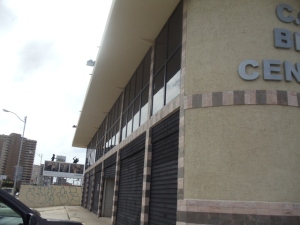 Alquiler - Comercial En Municipio Mariño Porlamar - Av 4 de Mayoimage fachada RAH:12-1383