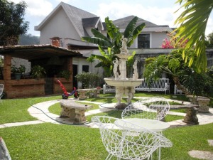 Anais Rodriguez Casa En Venta En Caracas - Prados del Este C&oacute;digo FLEX: 12-1427