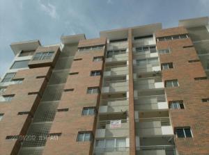 RENT-A-HOUSE LARA Apartamento Venta Barquisimeto Parroquia Santa Rosa FLEXMLS-12-1498
