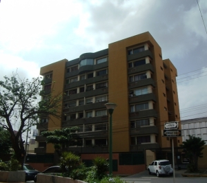 MANUEL ROGELIO PEREZ Apartamento Venta Barquisimeto Parroquia Santa Rosa FLEXMLS-12-1517