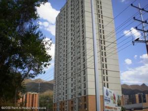 LISETH GONZALEZ Apartamento Venta Valencia Manongo FLEXMLS-12-1551
