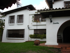 ARIADNA BOUQUETT MORENO Casa Venta Caracas La Lagunita Country Club FLEXMLS-10-4514