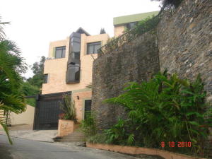 ERNESTO JIMENEZ Casa En Venta En Caracas - El Hatillo C&oacute;digo FLEX: 12-1822