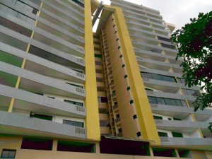 FRANQUICIA COMERCIAL GARIBALDI VALENCIA. Alquiler y venta de inmuebles a nivel nacional. Apartamento En Venta En Valencia - Las Chimeneas C&oacute;digo FLEX: 12-1629
