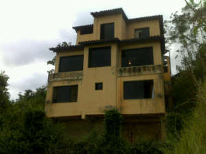 VANESSA GOMES Casa Venta Caracas Corralito FLEXMLS-12-1852