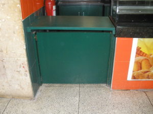 URDANETAYRODRIGUEZ Local Comercial En Venta En Maracaibo - La Limpia