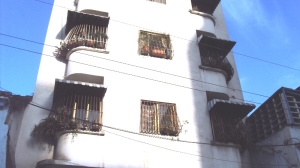 VANESSA GOMES Apartamento Venta Caracas San Agustin del Sur FLEXMLS-12-1980