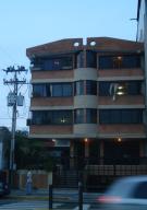 LISETH GONZALEZ Apartamento Venta Valencia La Granja FLEXMLS-12-1983