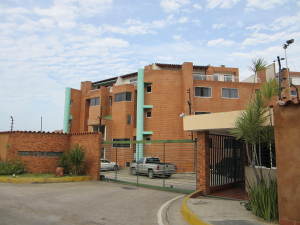PEDRO ARNAL Apartamento Venta Municipio Mariño Porlamar La Arboleda FLEXMLS-12-1990
