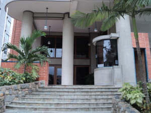 LISETH GONZALEZ Apartamento Venta Valencia El Bosque FLEXMLS-12-1994