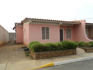 Carmelina Coronel Casa Venta Cabudare Parroquia Jos� Gregorio FLEXMLS-12-1999