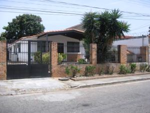 RENT-A-HOUSE ARAGUA Casa Venta Cagua Corinsa FLEXMLS-12-2092