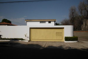 JUSMERI ESPINA Casa Venta Maracaibo Avenida Baralt FLEXMLS-12-2103