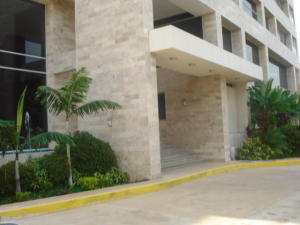 NELSON CASTELLANO CALDERA Apartamento Venta Maracaibo El Milagro FLEXMLS-12-2123