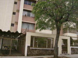 JUSMERI ESPINA Apartamento Venta Maracaibo Dr. Portillo FLEXMLS-12-2177
