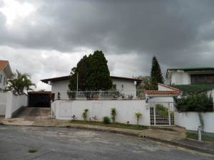 CLAUDIA MARRERO Y MIGUEL SANCHEZ Casa Venta Caracas Colinas del Tamanaco FLEXMLS-12-2178