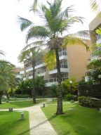 PEDRO ARNAL Apartamento Venta Municipio Maneiro Pampatar Playa El Angel FLEXMLS-12-2181