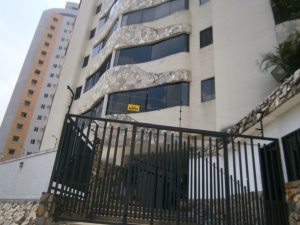SORVELY SANCHEZ Apartamento En Venta En Valencia - El Parral C&oacute;digo FLEX: 12-2186